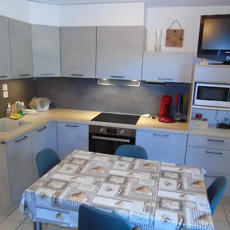 Appartement Châtel, 2 Pièces, 4 Personnes - Fr-1-198-243 Châtel