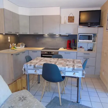 Appartement Châtel, 2 Pièces, 4 Personnes - Fr-1-198-243 Châtel